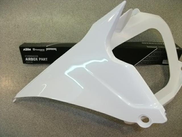 Air Box Part White Sx85 2014